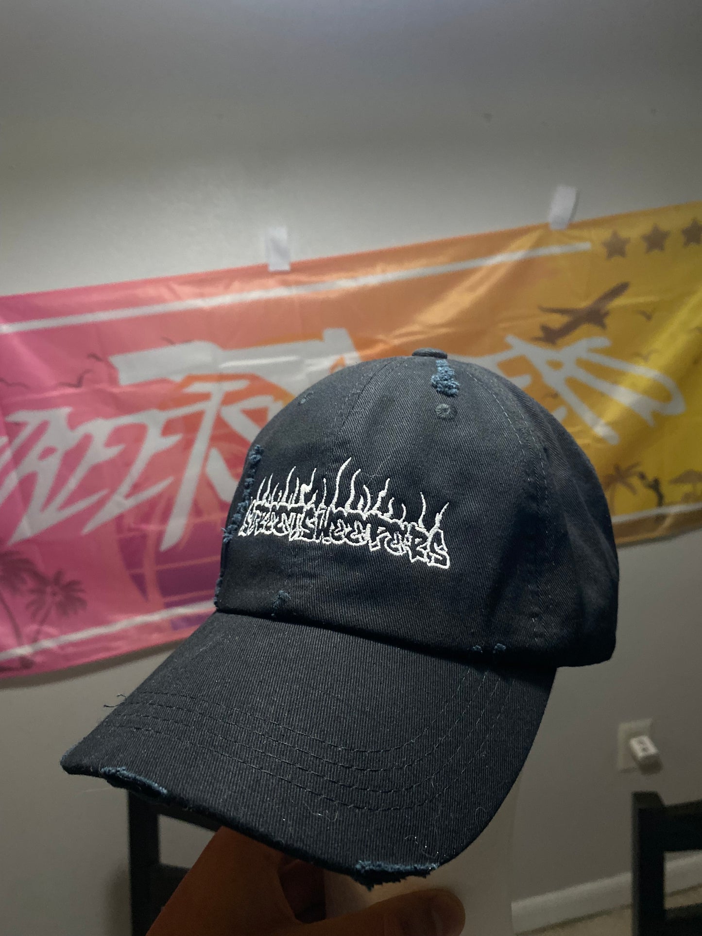 Sweepin flames hat