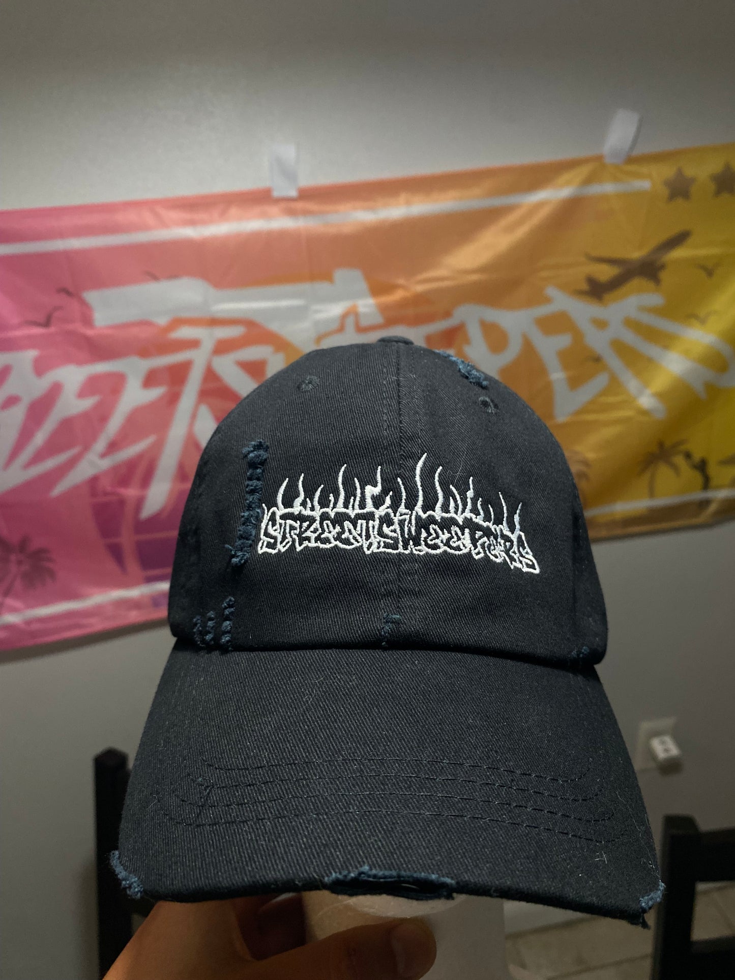 Sweepin flames hat